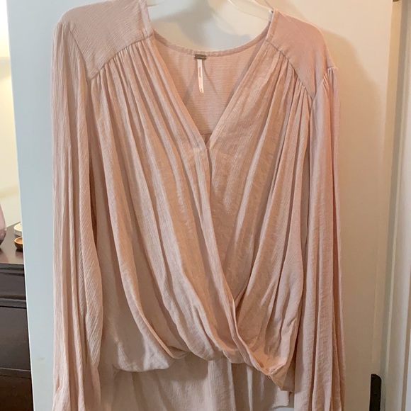 Free people top - Picture 1 of 5